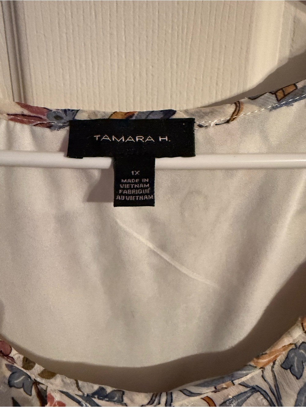 Scoop Neck Floral Blouse - White with Multicolor Floral - Picture 2 of 3